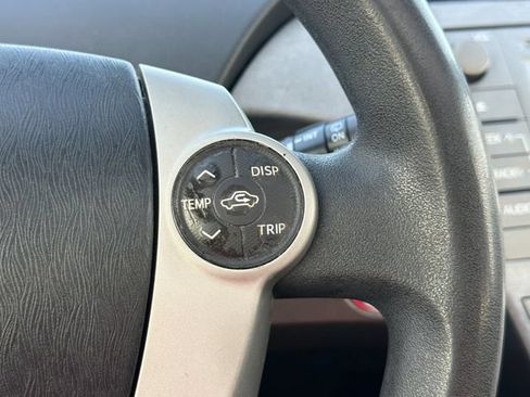 Used 2013 Toyota Prius Three w/ Solar Roof Pkg FWD image 24