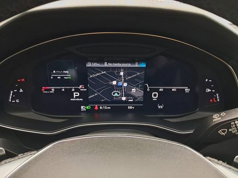 Used 2022 Audi S6 Premium Plus w/ S Sport Package image 14