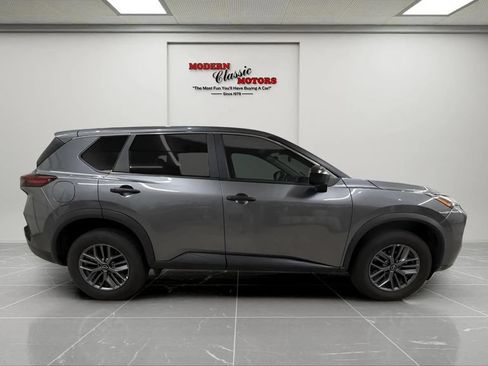 Used 2024 Nissan Rogue S AWD/4WD image 8