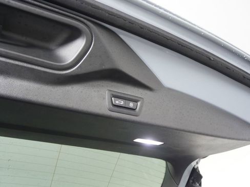 Certified 2025 BMW X5 sDrive40i w/ M Sport Package image 18