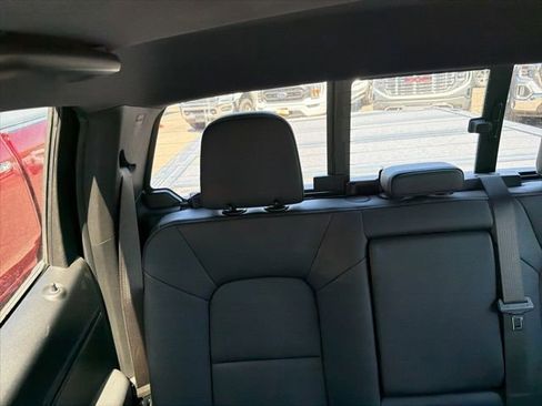 Used 2024 Chevrolet Colorado LT w/ LT Convenience Package III AWD/4WD image 12