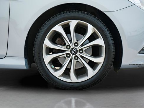 Used 2014 Hyundai Sonata Limited FWD image 9
