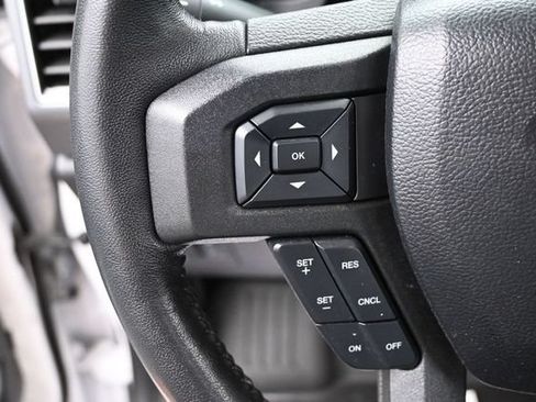 Used 2020 Ford F150 XLT w/ Equipment Group 302A Luxury AWD/4WD image 28