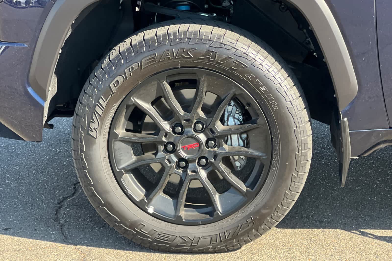 Certified 2026 Toyota Tundra Limited w/ TRD Off-Road Package AWD/4WD image 30