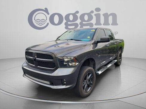Used 2019 RAM 1500 Express w/ Express Value Package RWD image 1
