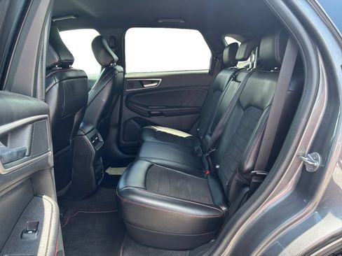 Certified 2024 Ford Edge ST-Line AWD/4WD image 21