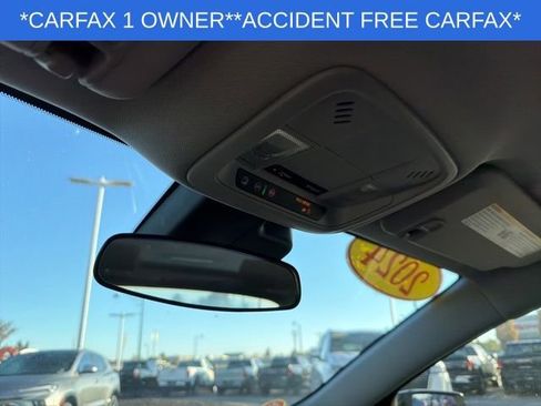 Used 2024 Chevrolet Malibu LT image 26