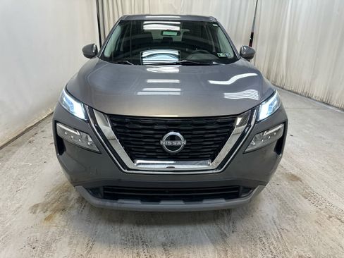 Certified 2023 Nissan Rogue SV image 6