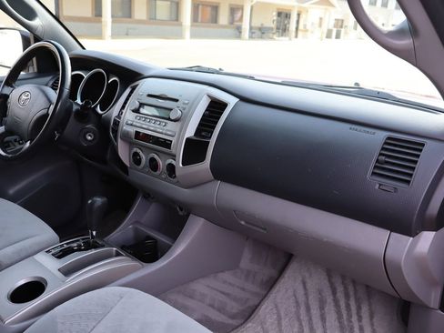 Used 2005 Toyota Tacoma 4x4 Double Cab image 18