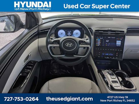Certified 2024 Hyundai Tucson Limited FWD image 18