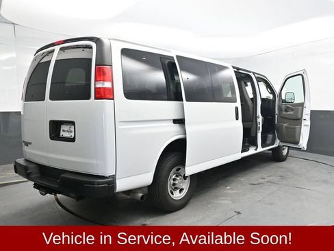 Used 2024 Chevrolet Express 3500 LS RWD image 44