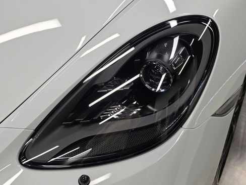 Used 2017 Porsche 718 Cayman image 48