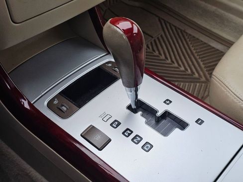 Used 2006 Hyundai Azera Limited image 22