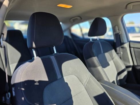 Used 2021 Nissan Sentra SV image 11