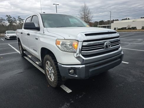 Used 2016 Toyota Tundra SR5 image 15
