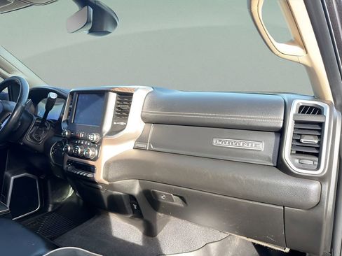 Used 2019 RAM 2500 Laramie image 33
