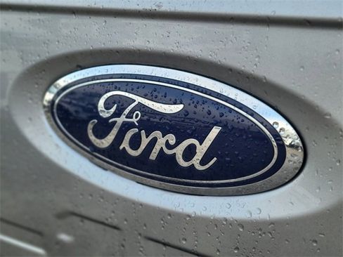 Used 2023 Ford F150 XLT w/ Equipment Group 302A High image 5