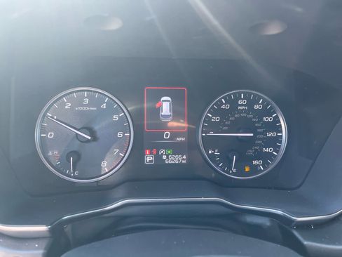Used 2023 Subaru Outback Limited AWD/4WD image 15