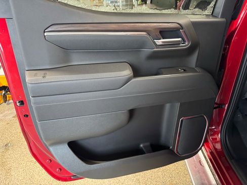 New 2026 GMC Sierra 1500 SLT w/ SLT Premium Plus Package image 9