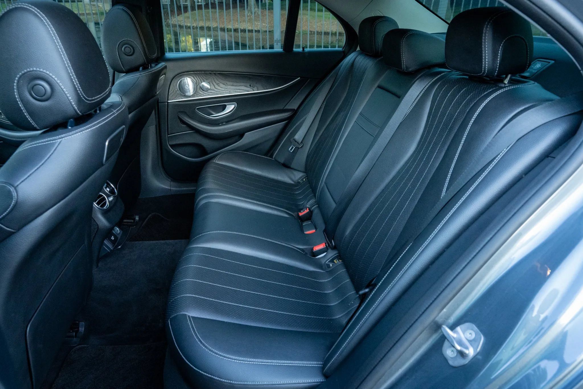Used 2018 Mercedes-Benz E 300 4MATIC image 13