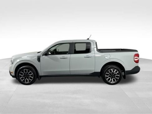 Used 2024 Ford Maverick Lariat image 6