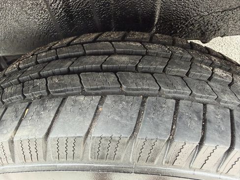 Used 2012 Mercedes-Benz Sprinter 2500 image 44