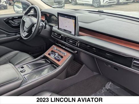 New 2023 Lincoln Aviator Reserve w/ Equipment Group 201A AWD/4WD image 21