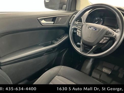 Used 2018 Ford Edge SE AWD/4WD image 11