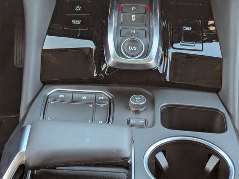 Used 2024 Acura MDX Technology image 25