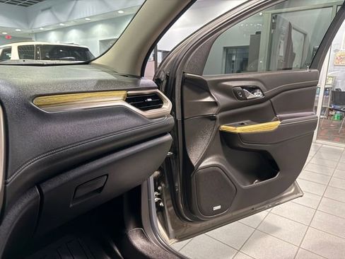 Used 2019 GMC Acadia Denali w/ Technology Package image 25