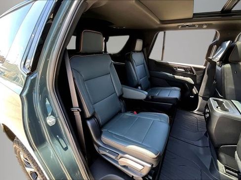 New 2026 GMC Yukon AT4 w/ AT4 Premium Plus Package AWD/4WD image 10