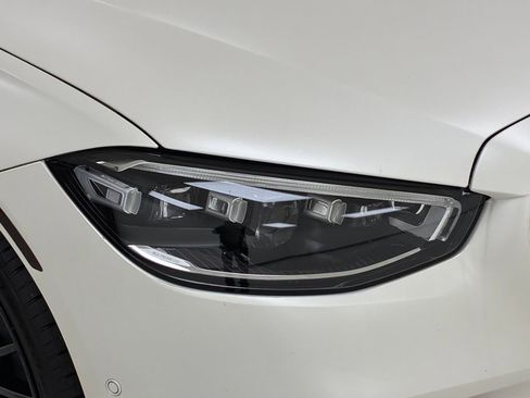 Used 2022 Mercedes-Benz S 580 4MATIC Sedan w/ AMG Line Package image 39