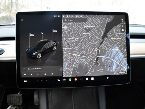 Used 2022 Tesla Model 3 Long Range image 32