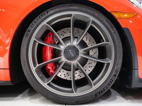 Used 2018 Porsche 911 GT3 RWD image 43