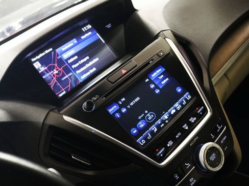 Used 2020 Acura MDX SH-AWD w/ Technology Package image 36