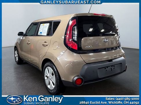 Used 2016 Kia Soul image 3