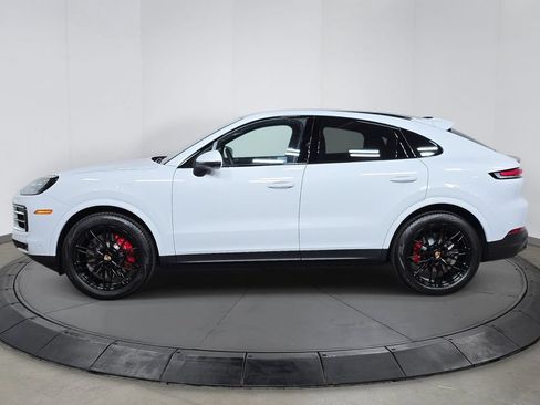 New 2026 Porsche Cayenne S AWD/4WD image 2