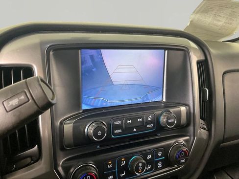 Certified 2018 Chevrolet Silverado 1500 LT w/ Texas Edition AWD/4WD image 12