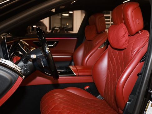 Used 2022 Mercedes-Benz S 580 4MATIC Sedan image 11