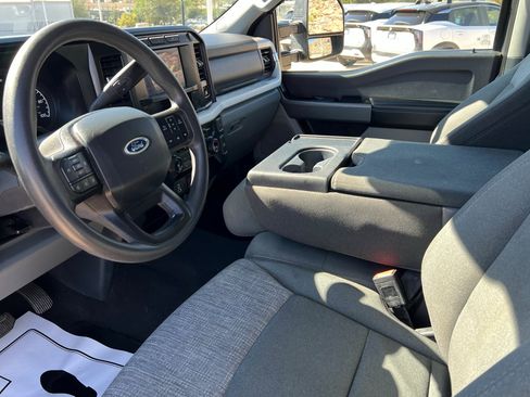 Used 2024 Ford F250 XLT image 15