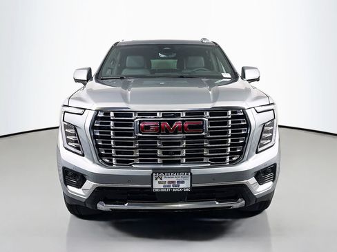 New 2026 GMC Yukon XL Denali w/ Denali Reserve Package AWD/4WD image 2