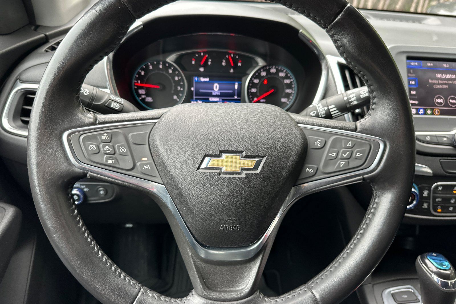 Used 2020 Chevrolet Equinox LT FWD image 26