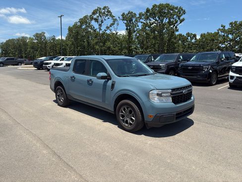 Used 2022 Ford Maverick XLT w/ XLT Luxury Package FWD image 4