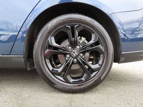 Certified 2025 Honda Accord SE image 8