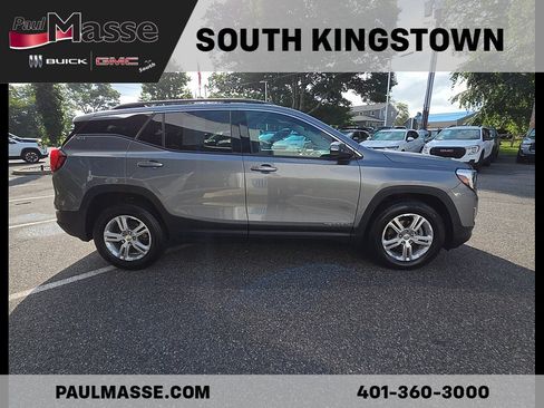 Used 2020 GMC Terrain SLE w/ Driver Convenience Package AWD/4WD image 4