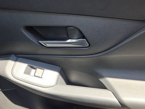 New 2027 Nissan Sentra S w/ Floor Mat Package FWD image 15