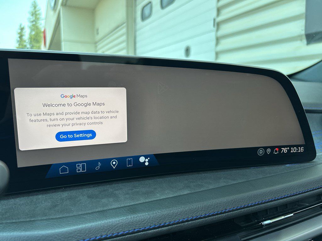 Certified 2024 Cadillac XT4 Sport AWD/4WD image 25