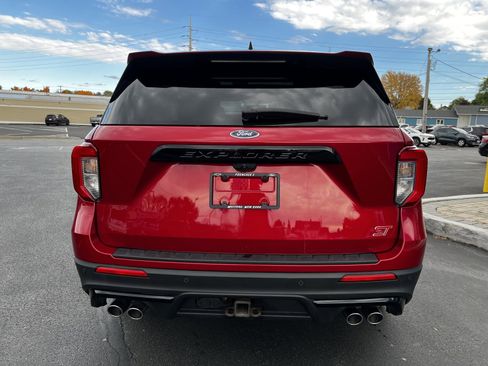 Used 2021 Ford Explorer ST w/ Equipment Group 401A image 4