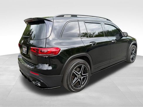 Used 2021 Mercedes-Benz GLB 250 4MATIC image 7