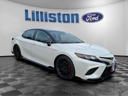 Used 2023 Toyota Camry XSE image 1